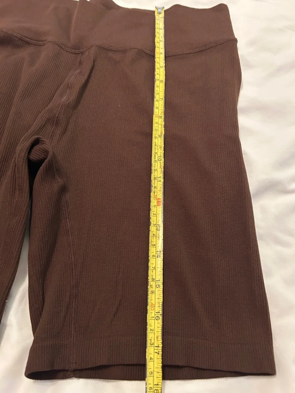 Xersion Women's Ribbed High-Waist Brown Bike Shorts - Picture 3 of 4